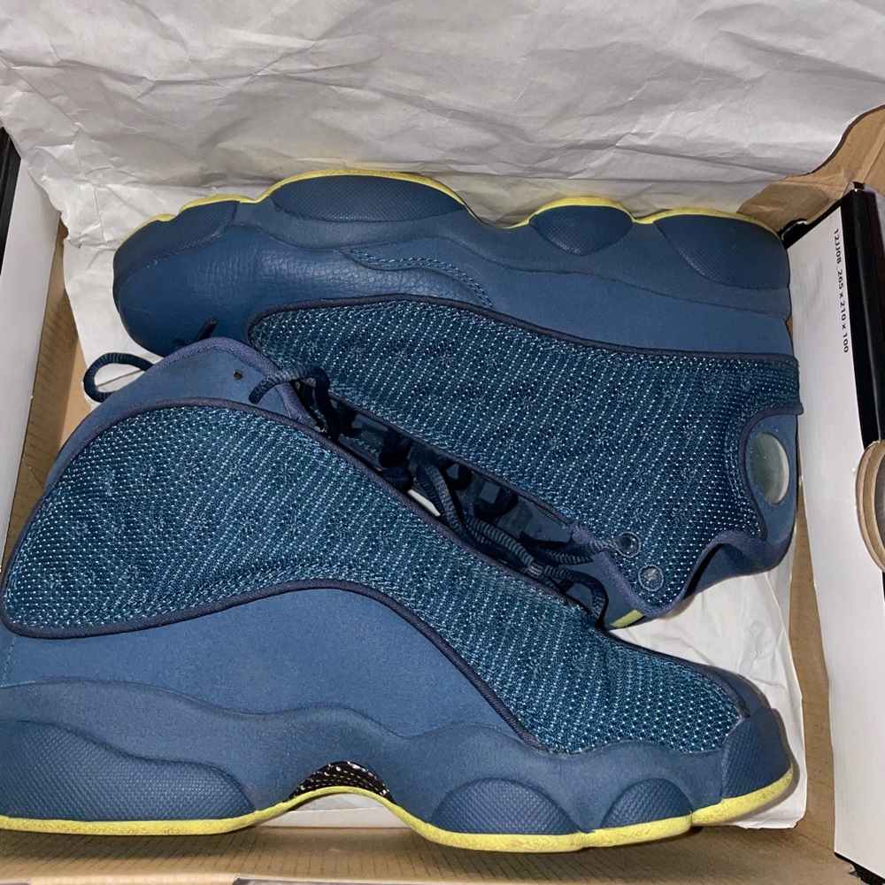 Jordan Retro 13s Squadron Blue - Picture 5 of 8